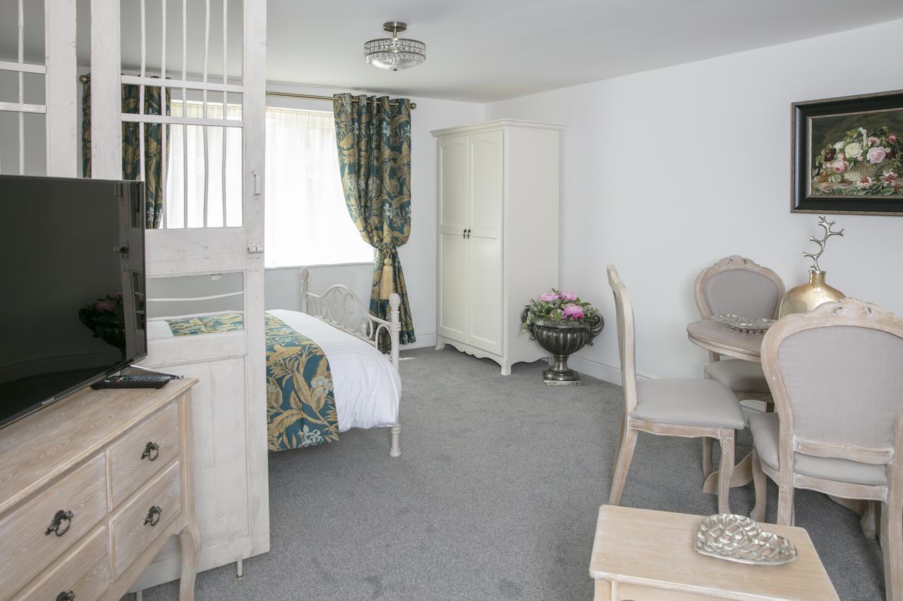 River Court Apartments Lets CBG Eksteriør billede